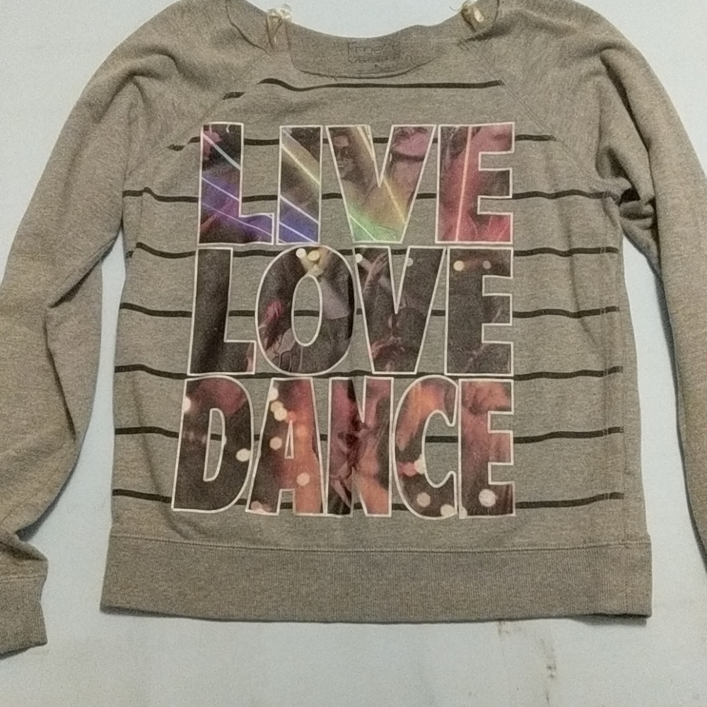 Gray long sleeve top